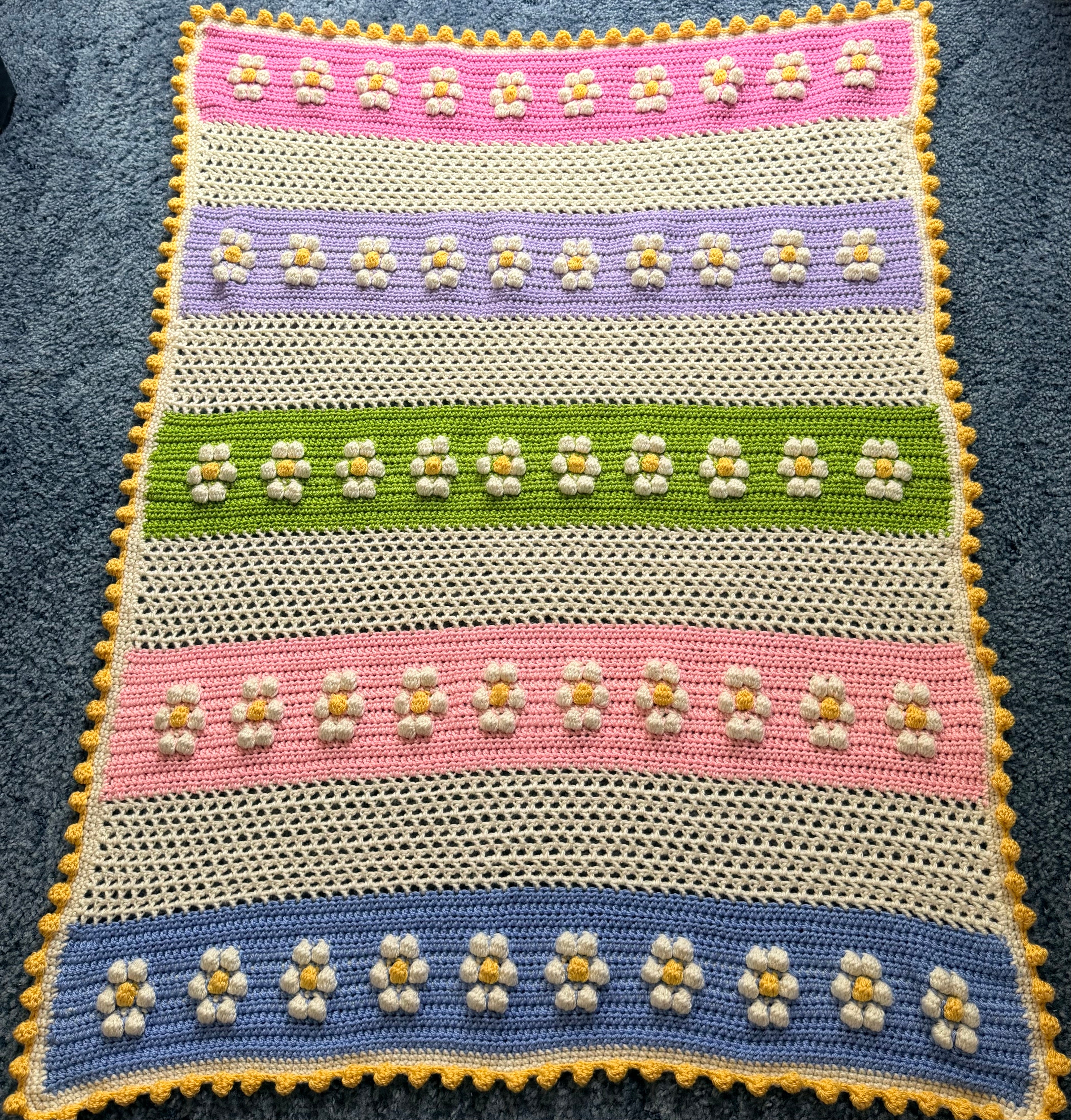 Daisy Baby Blanket