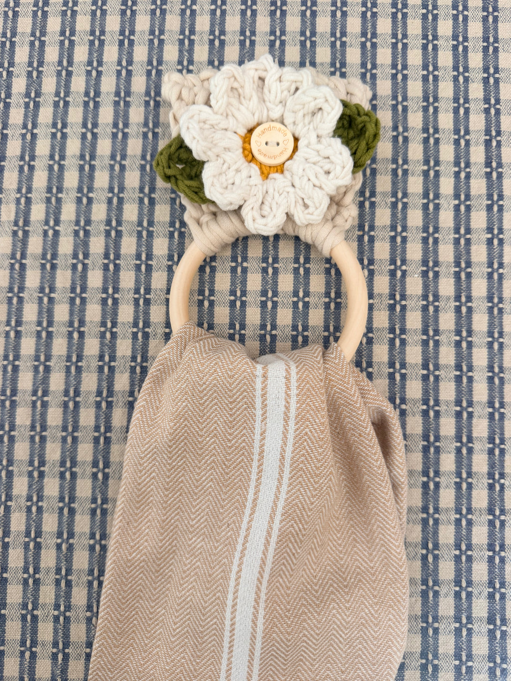 Farmhouse Tea Towel Holder- Removable Daisy & Tea Towel